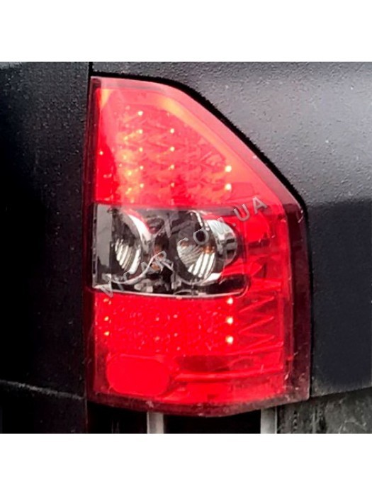 Задние фонари Mitsubishi Pajero III (01-06)